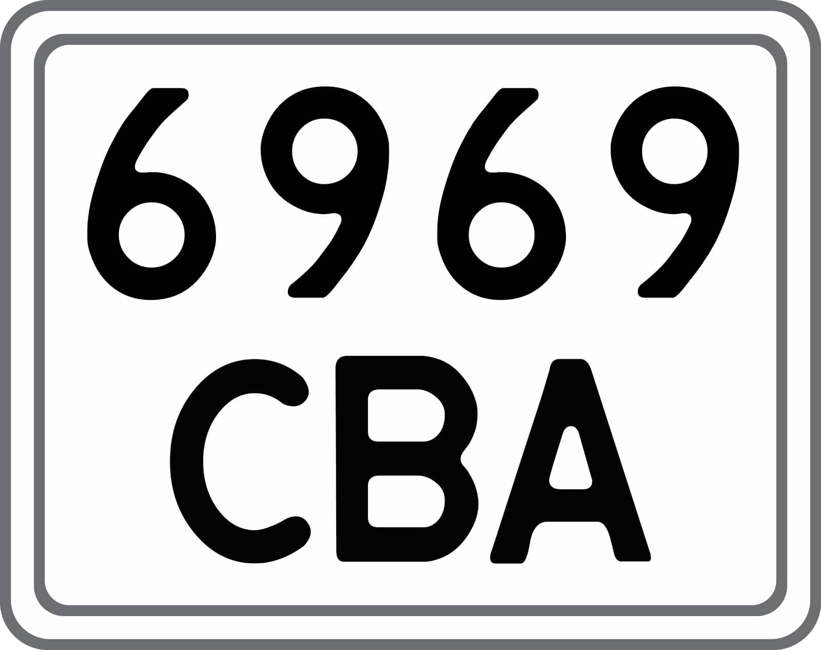 Номери на мотоцикл та вантажні автомобілі старого зразка